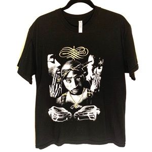 Tupac black t-shirt size large
